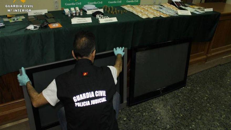 Desmantelado un punto de venta de drogas en La Almunia