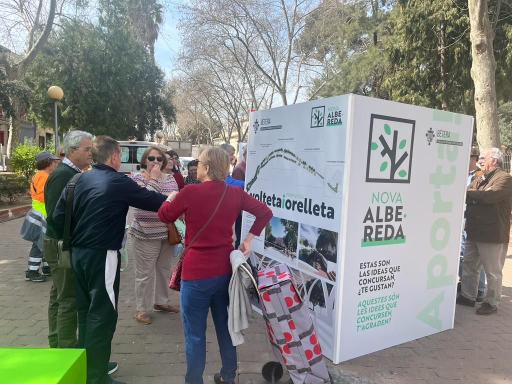 Presentación de los siete proyectos para reformar l'Albereda a través de un proceso de participación ciudadana.