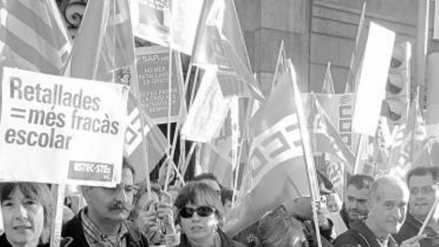 Manifestación de ayer en Barcelona contra los recortes de la Generalitat.