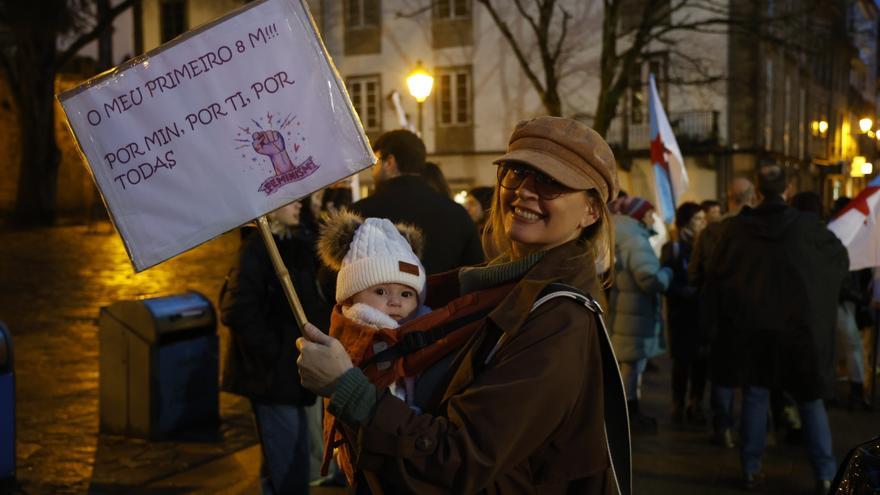 Directo Día Internacional de la Mujer 2024 en Santiago: el feminismo se rompe de nuevo en Compostela