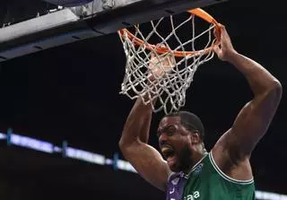 El Unicaja conquista la Champions ante el Tenerife