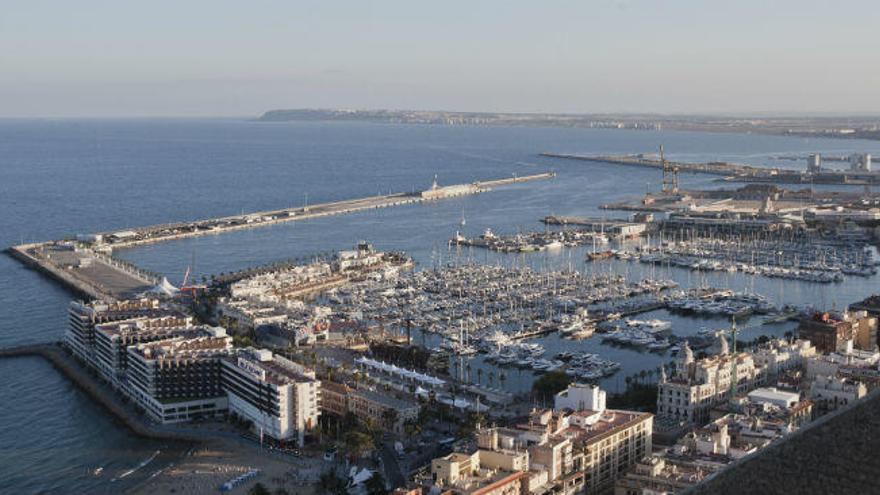 Panorámica del Puerto de Alicante