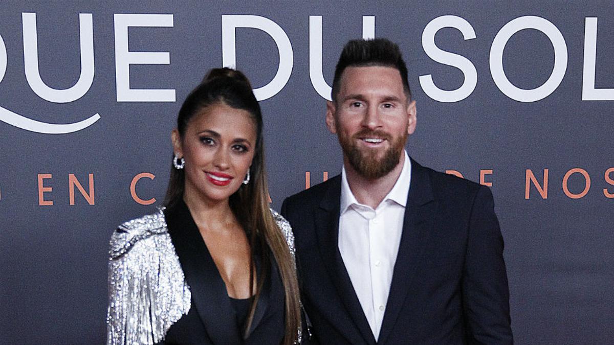 Antonella Rocuzzo y Leo messi en el estreno de la nueva obra de 'El circo del sol'