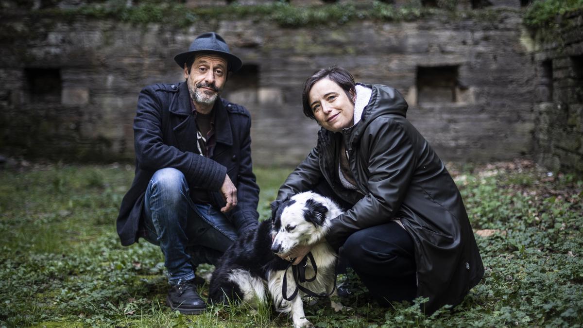 GUSTAVO SANCHEZ Y AMPARO IGLESIAS EN EL MONASTERIO DE VILLANUEVA DE OSCOS