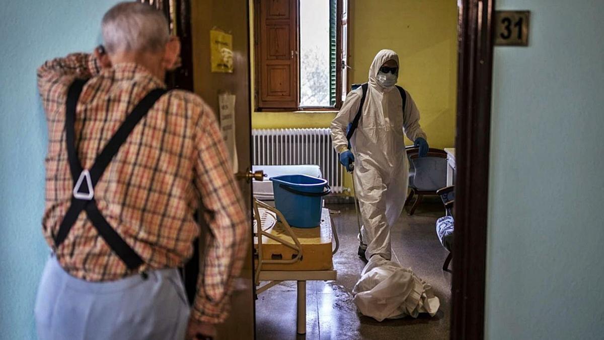 “Las primeras batas que teníamos eran bolsas de basura”