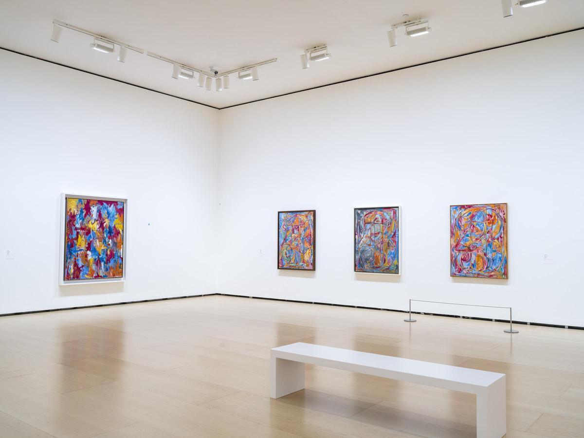 La obra de Jasper Johns 'False start' y tres cuadros con números superpuestos