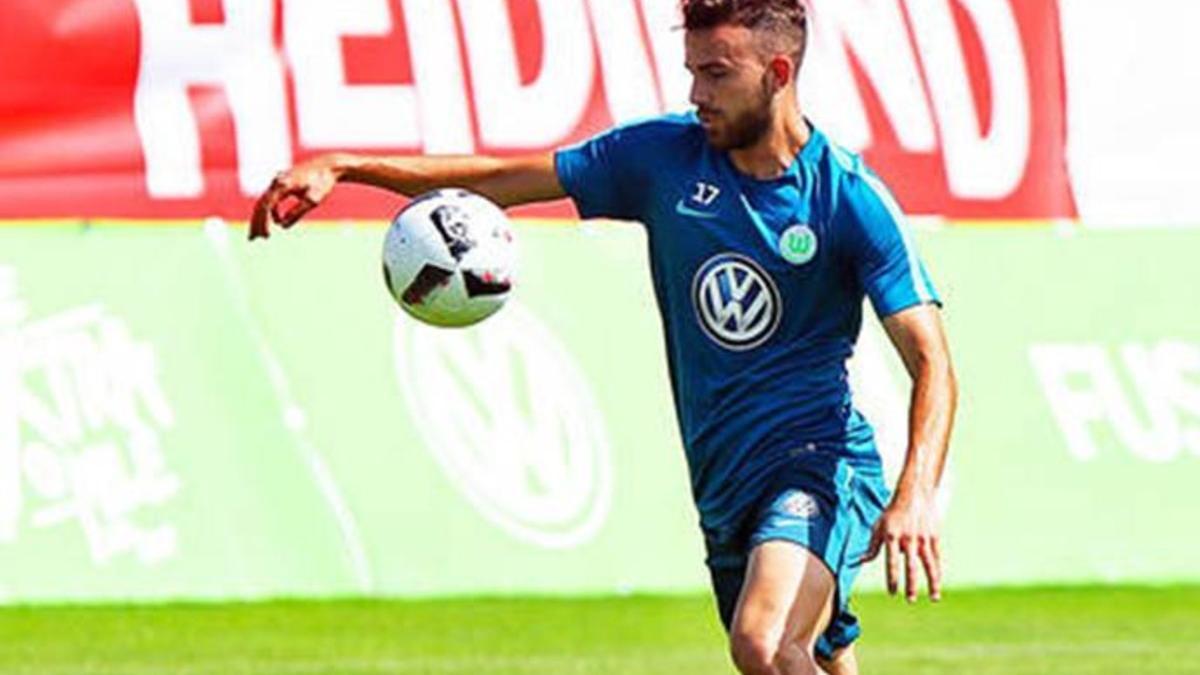 Borja Mayoral tuvo sus primeros minutos con el Wolfsburgo