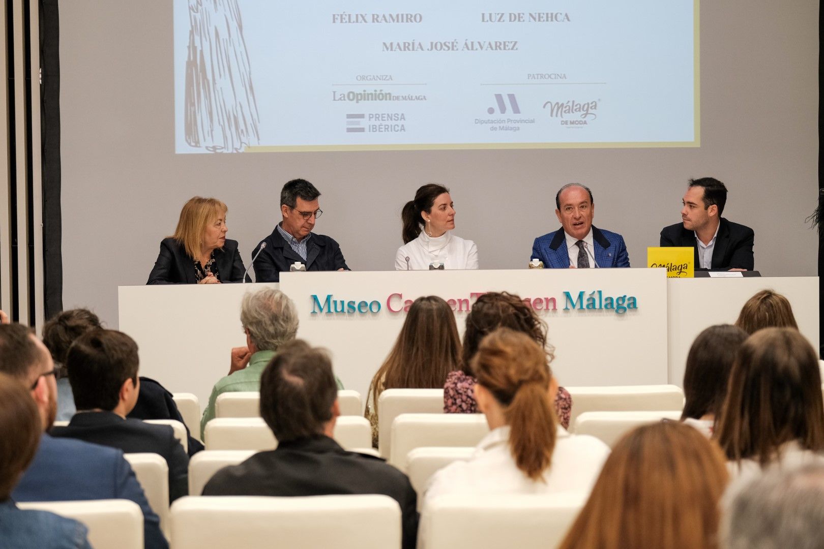 La moda malagueña se reúne en el evento 'Málaga se viste de cine'