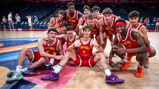 La España del taronja Álex Blanco se mete en la final del Eurobasket Sub-18