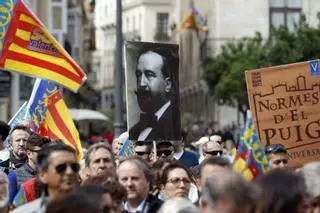 Protesta en contra de que la RACV negocie con la AVL