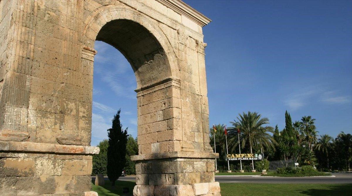 Sense fonts i prohibit omplir piscines: Roda de Berà aplica les primeres restriccions per sequera