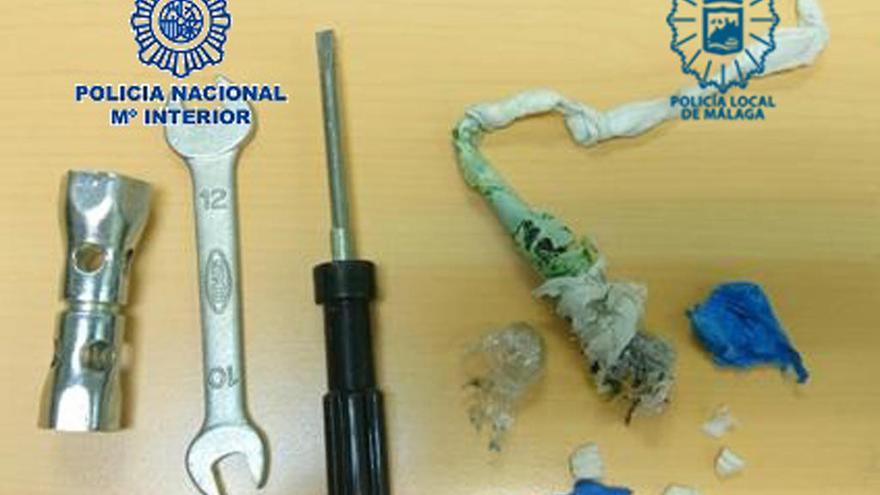 Material intervenido al detenido.