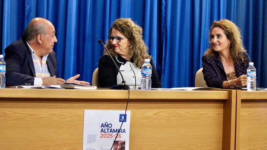 El Campello y la UA rinden un nuevo homenaje a Rafael Altamira con una mesa redonda sobre su obra literaria