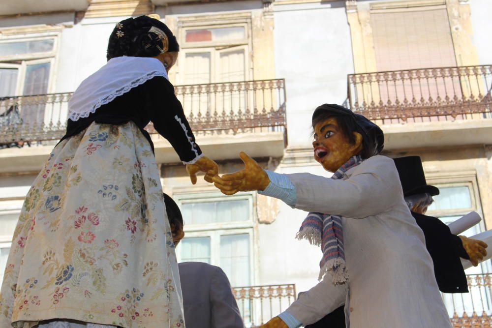 Fiesta fallera decimonónica para celebrar el aniversario del Patrimonio