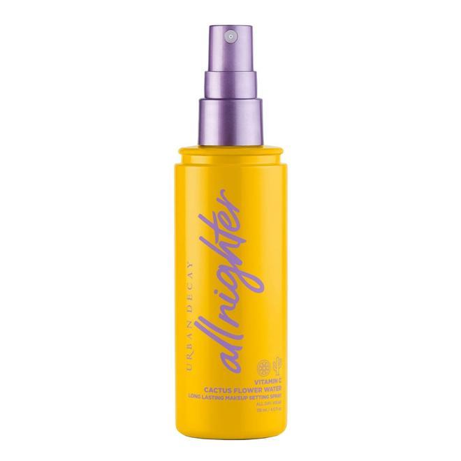 ‘All Nighter Setting Spray Vitamin C’, spray fijador del maquillaje, de Urban Decay