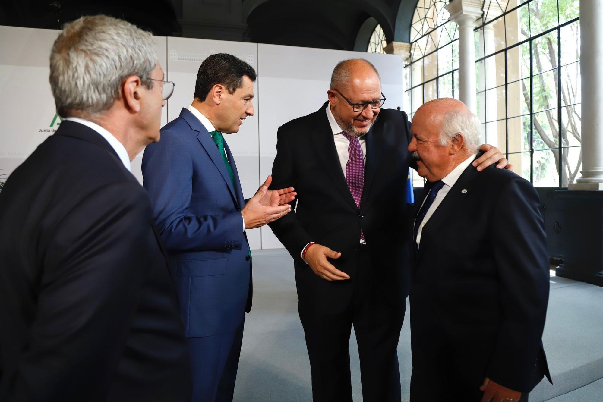 Las imágenes de la toma de posesión de Manuel Torralbo como rector de la UCO