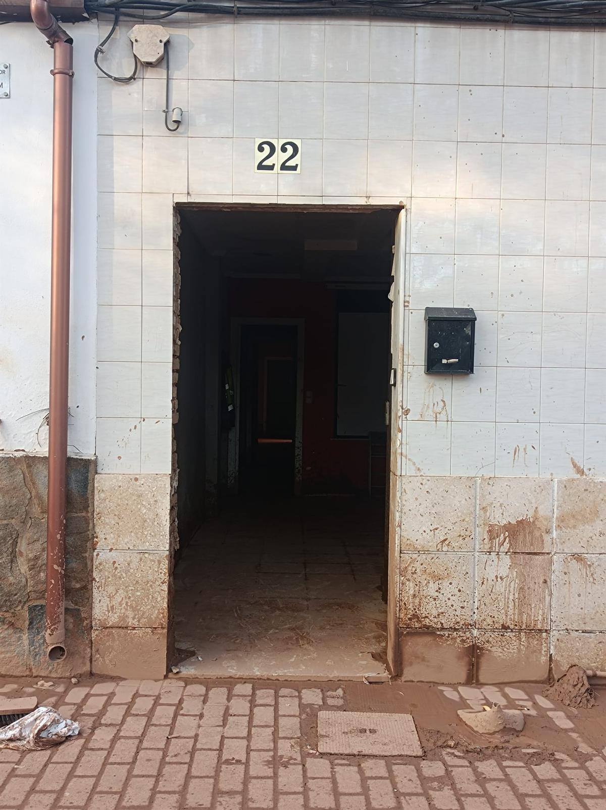 La expedición de Culla comenta que una de las situaciones que más les conmovió fue ver casas sin puerta vacías y en silencio.