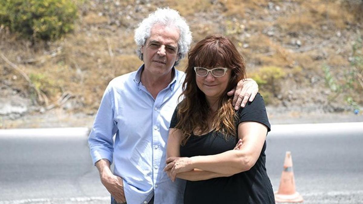 Andrés Santana, director de producción de 'Nadie quiere la noche', junto a la directora de la película, Isabel Coixet.