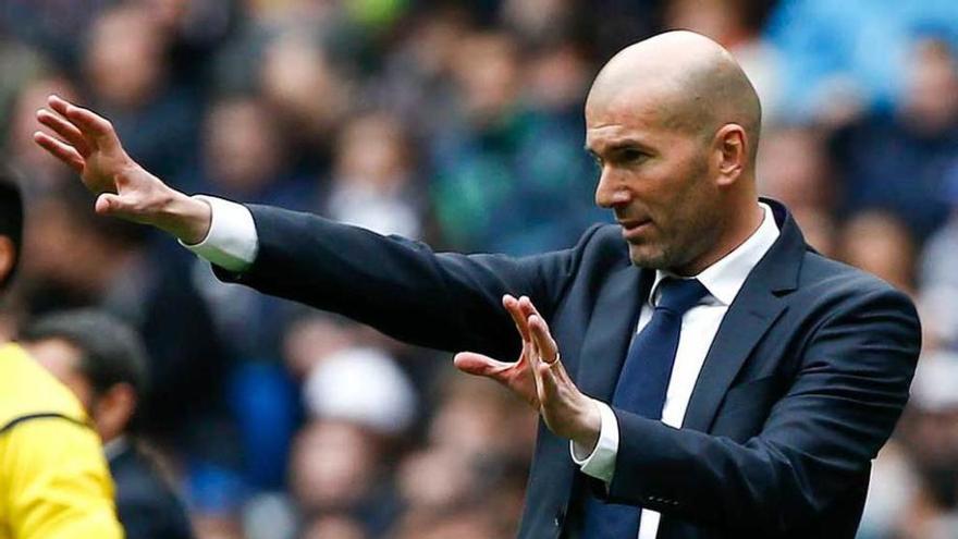 Zidane se estrena en Europa