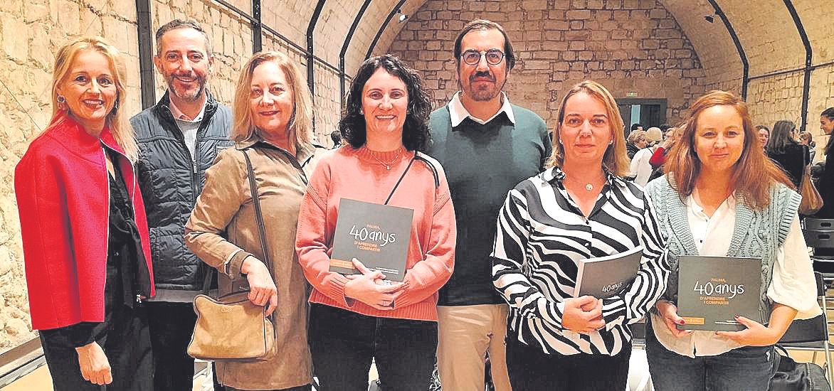 Mª Dolors Caldentey, Juan Cañellas, Águeda Ropero, Eva Cifre, Sebastià Mascaró, Mari Paz Pérez y Silvana González.