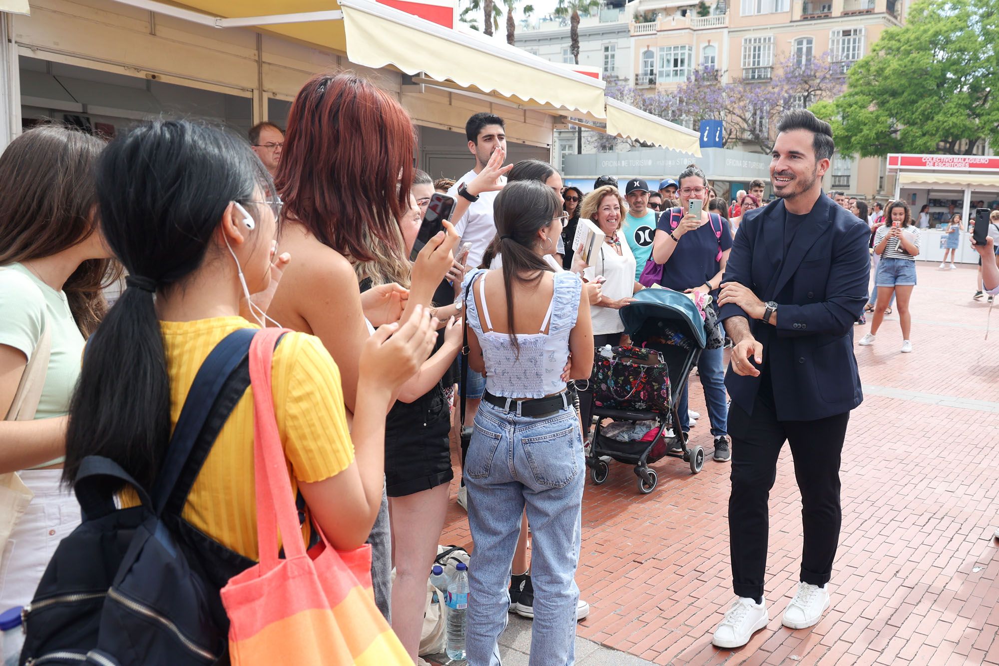 Firma de libros de Javier Castillo en la Feria del Libro de Málaga