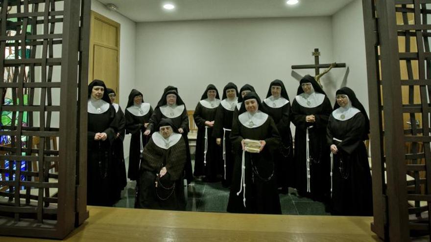 Una imagen de la congregación de Las Clarisas