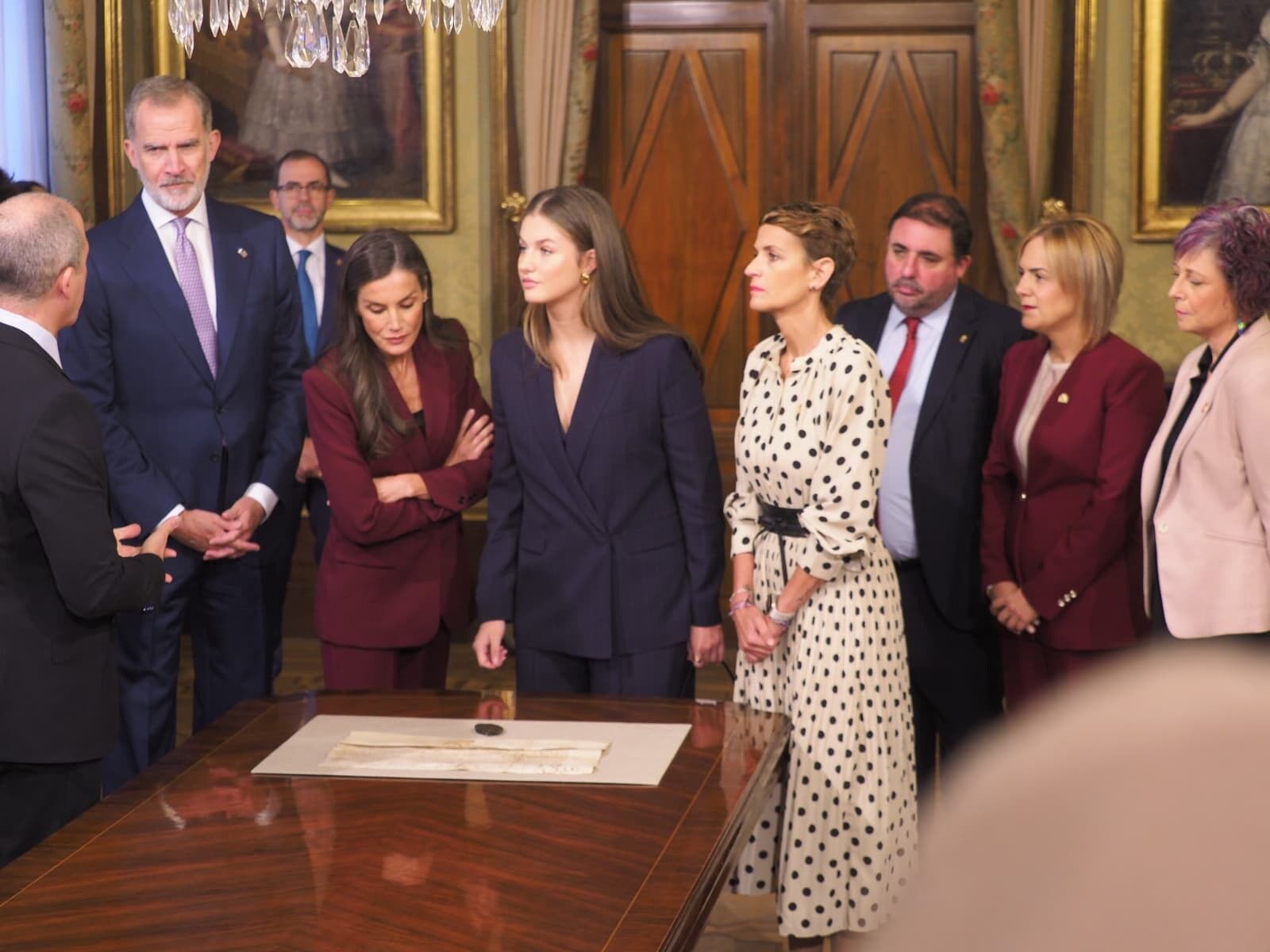 EN IMÁGENES: Leonor se da un baño de multitudes en su estreno como Princesa de Viana