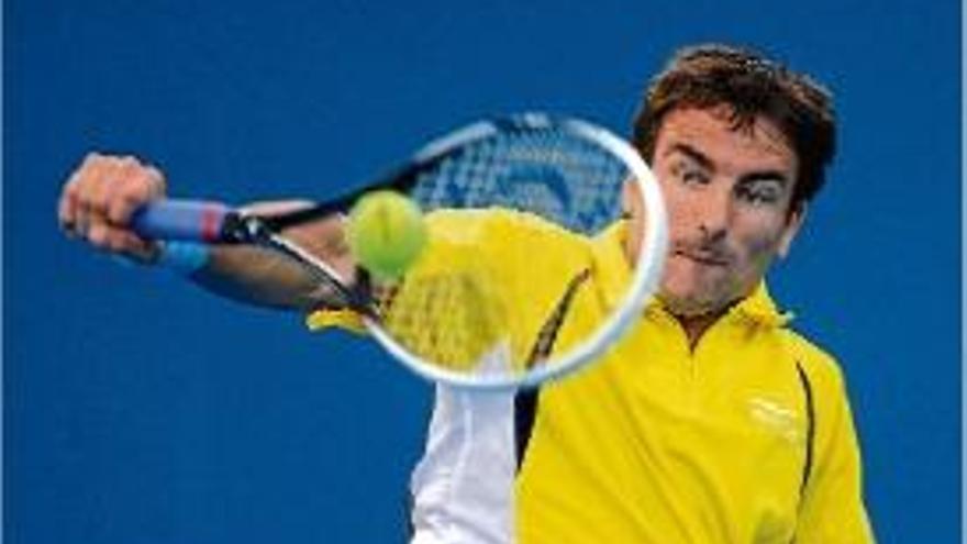 Tommy Robredo en el seu primer partit oficial d&#039;aquest 2013 a Brisbane.