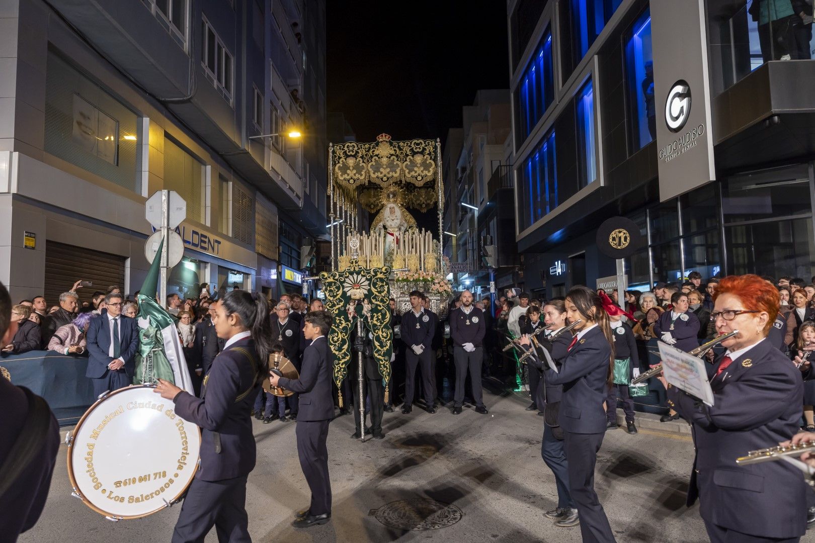 Encuentro de la Vía Dolorosa en Torrevieja del Miércoles Santo con la presencia del obispo José Ignacio Munilla