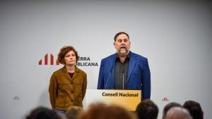 El presidente de ERC, Oriol Junqueras, y la secretaria general, Elisenda Alamany, durante el Consell Nacional de 2025