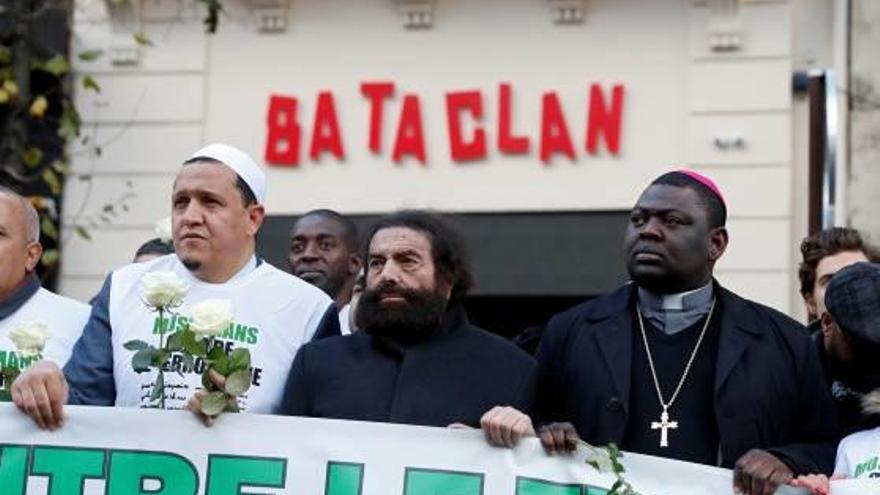 França commemora amb sobrietat el segon aniversari del 13-N