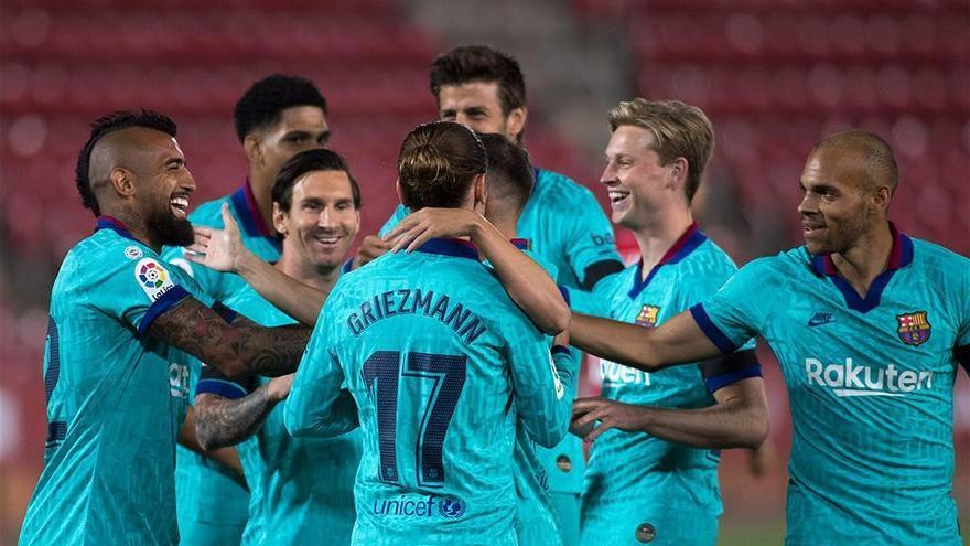 Un Barça alegre fulmina al Mallorca en su regreso a la competición