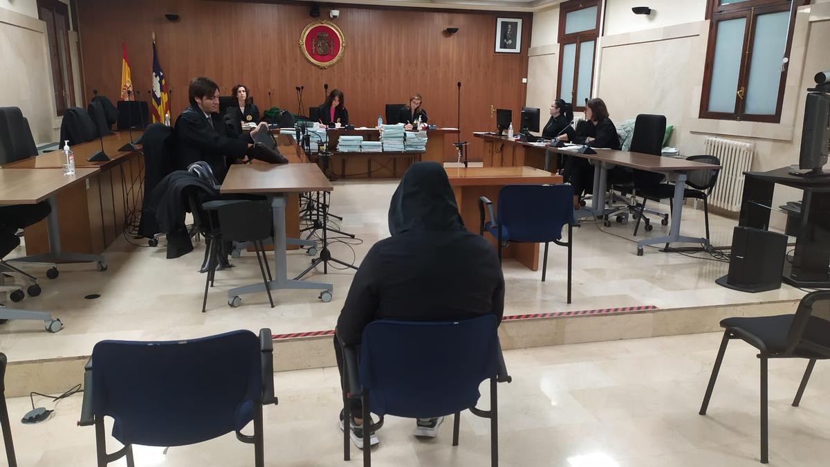 El acusado, hoy durante el juicio en la Audiencia Provincial de Palma.