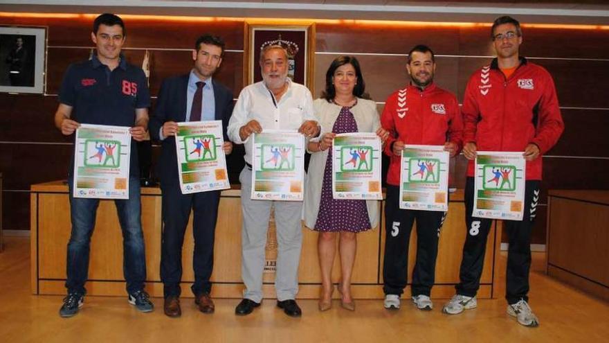 Los alevines se disputan la final de balonmano