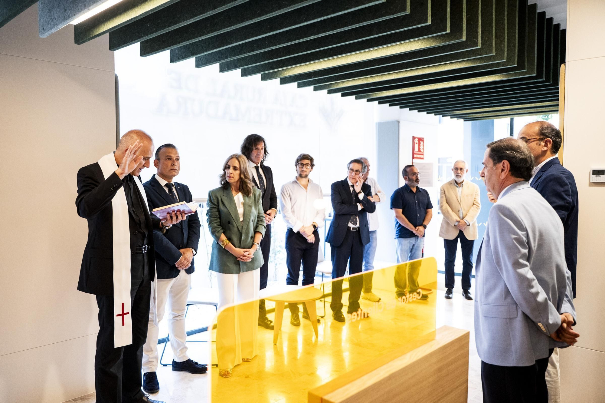 Las imágenes de la inauguración de la nueva sede de Caja Rural en Cáceres