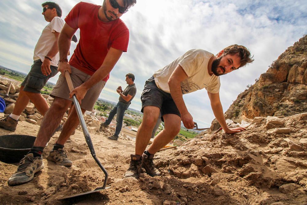 Excavaciones en el yacimiento arqueológico de Callosa de Segura