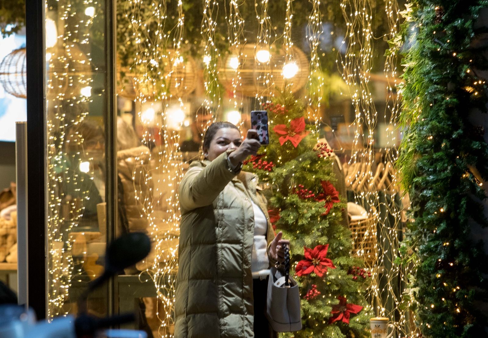 El centro lleno por las compras prenavideñas y el puente de diciembre