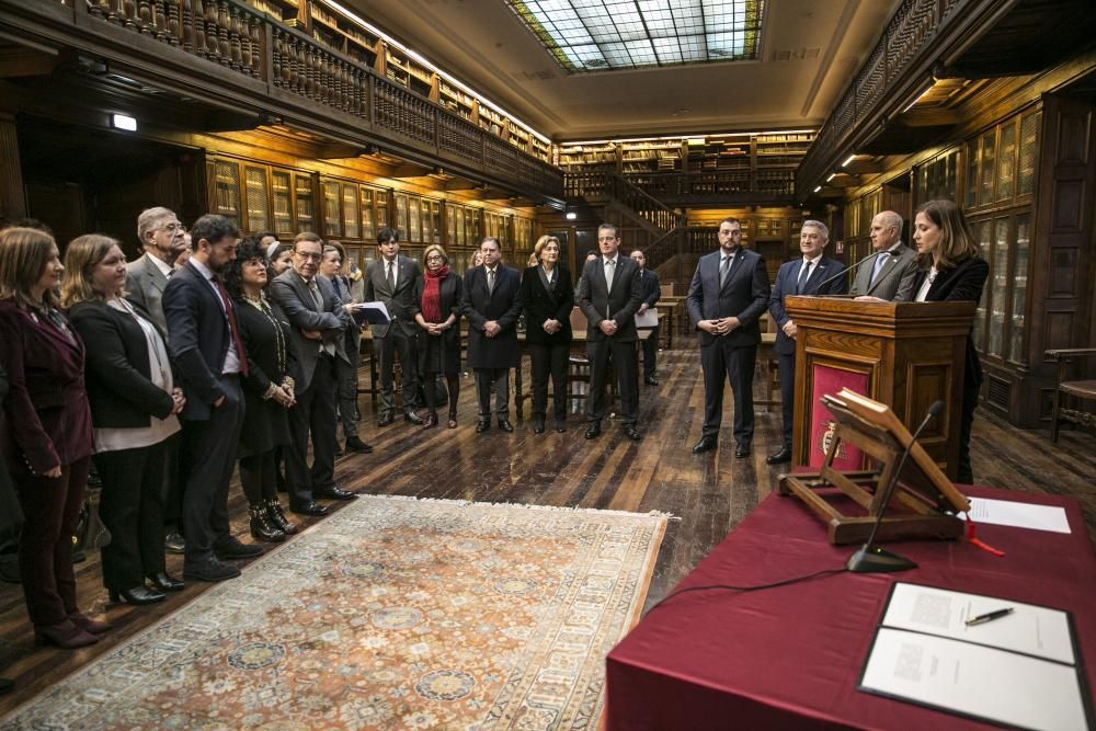 Toma de posesión de Pérez Simón