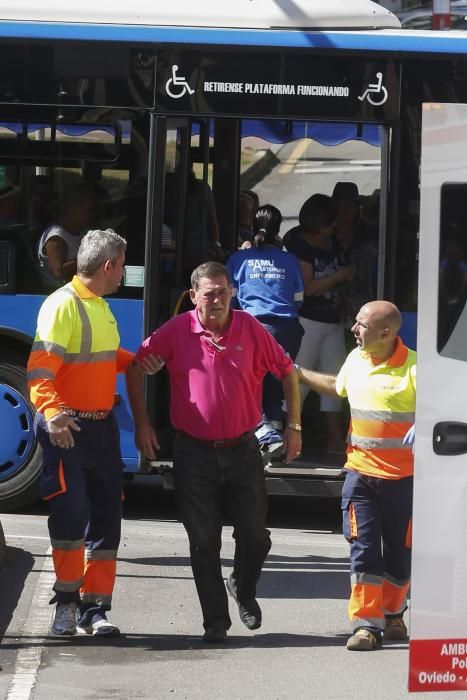 Choque en el cruce del Carbayedo, en Avilés