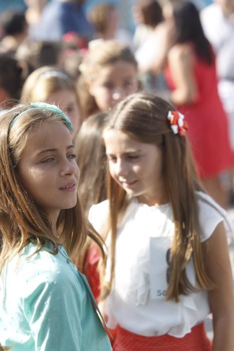 Las candidatas a la Corte de Honor Infantil, en l'Oceanogràfic