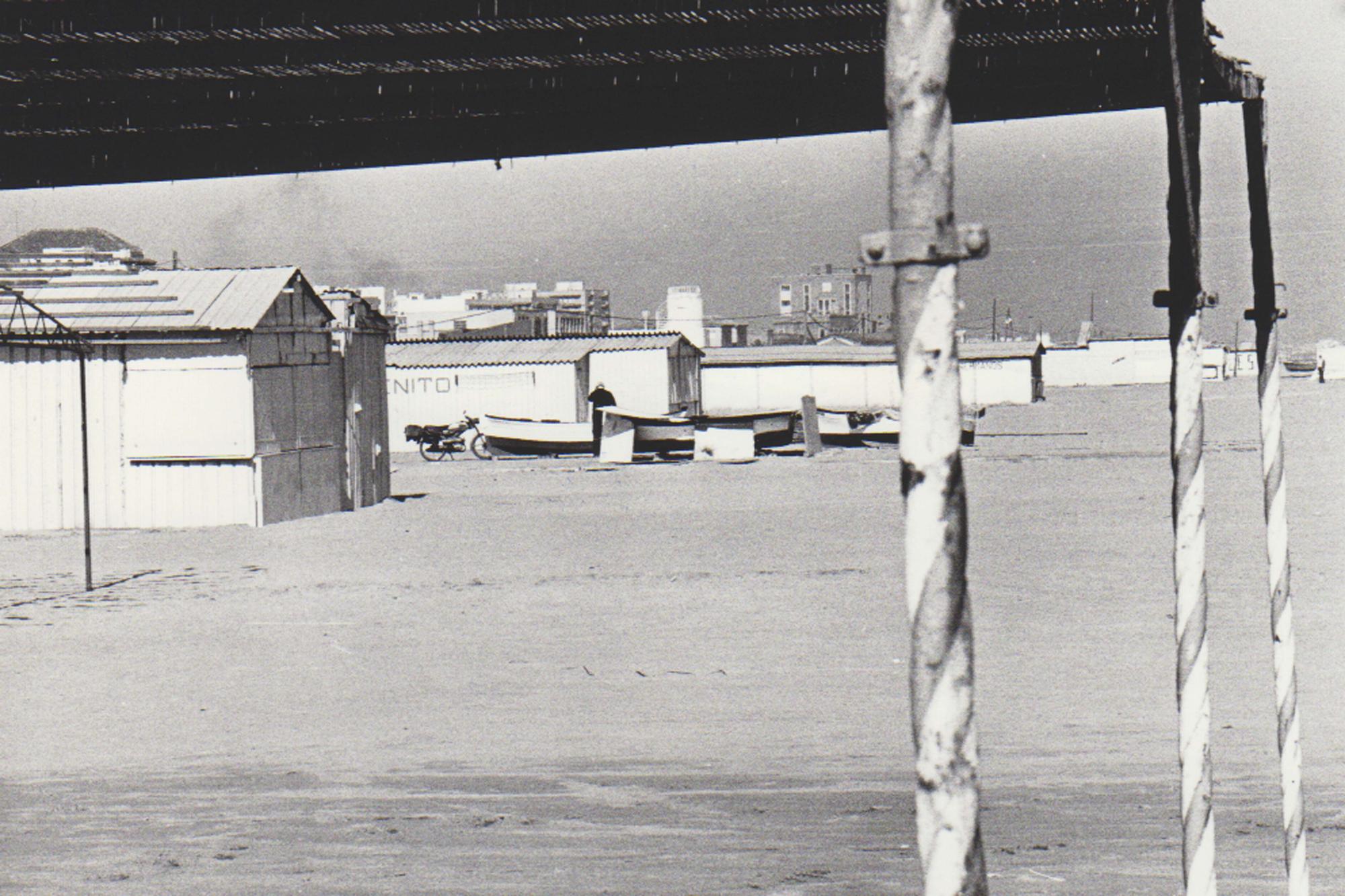 Así eran los chiringuitos en las playas de València y Alboraia en los años 80