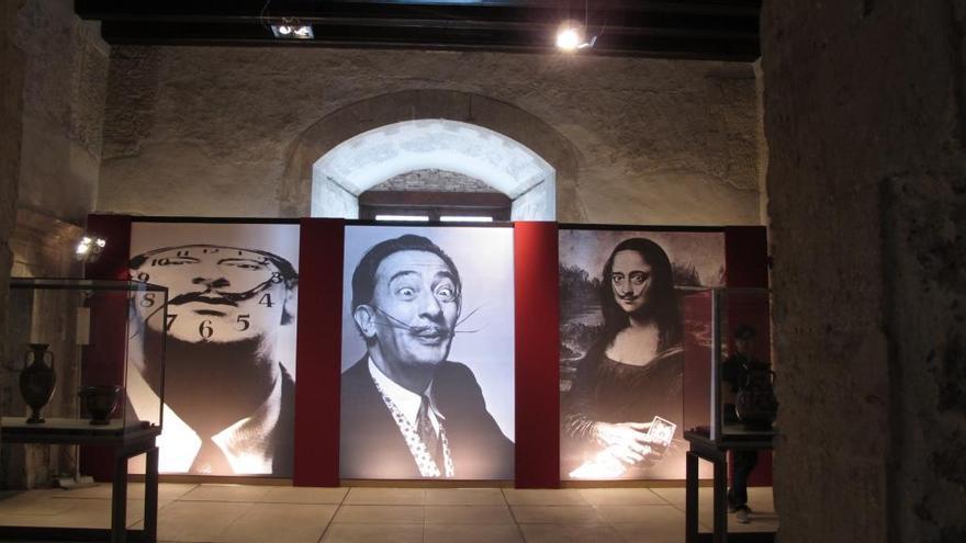 Inaugura a Catània l&#039;exposició de Dalí que es va veure a Nàpols