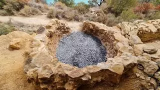 Benitatxell restaura el antiguo horno de la Cova de les Morretes, en el acantilado del Moraig