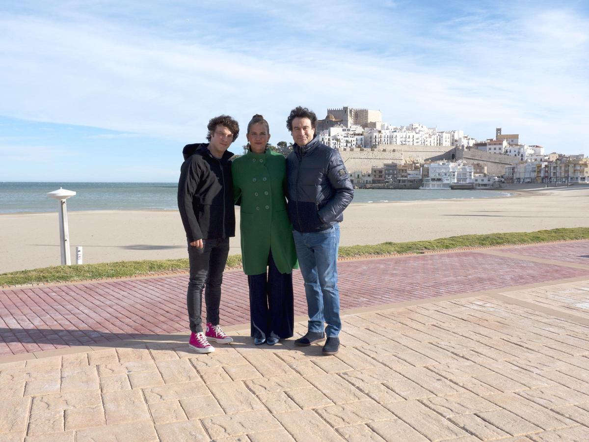 Jordi Cruz,  Samantha Vallejo-Nágera y Pepe Rodríguez, en su visita a Peñíscola en el 2019.