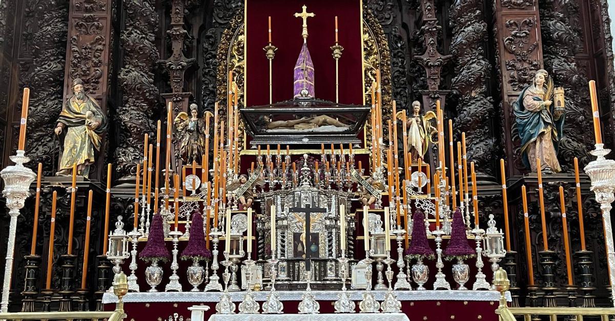 Quinario de Nuestro Señor del Santo Sepulcro, ayer en la Compañía. | CÓRDOBA