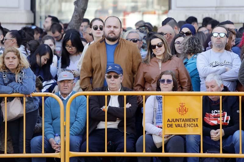 Búscate en la mascletà del 14 de marzo