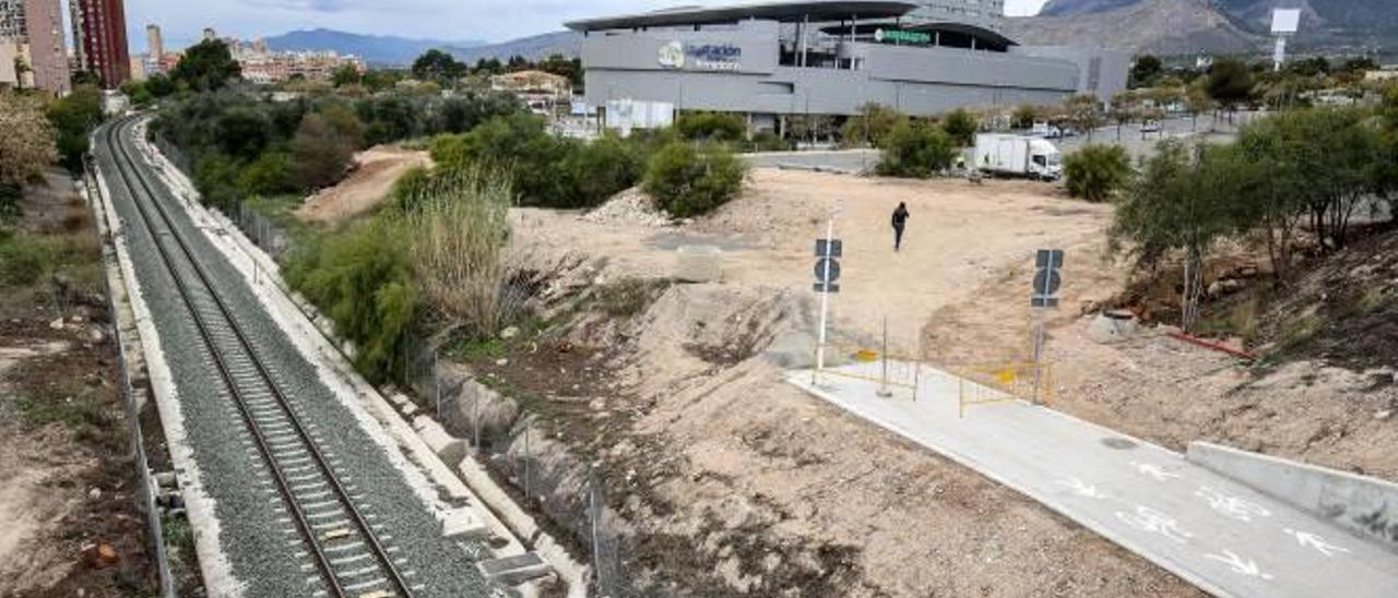 Emplazamiento de la futura intermodal, donde ya se han hecho los primeros movimientos de tierras.