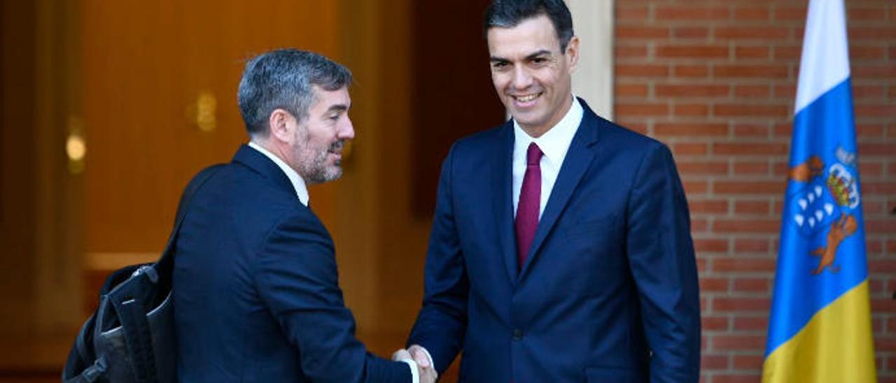 Fernando Clavijo y Pedro Sánchez en un encuentro en La Moncloa.