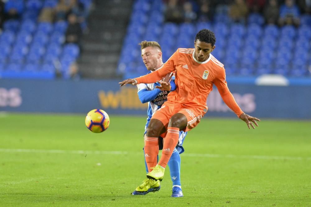 El Dépor golea 4-0 al Oviedo