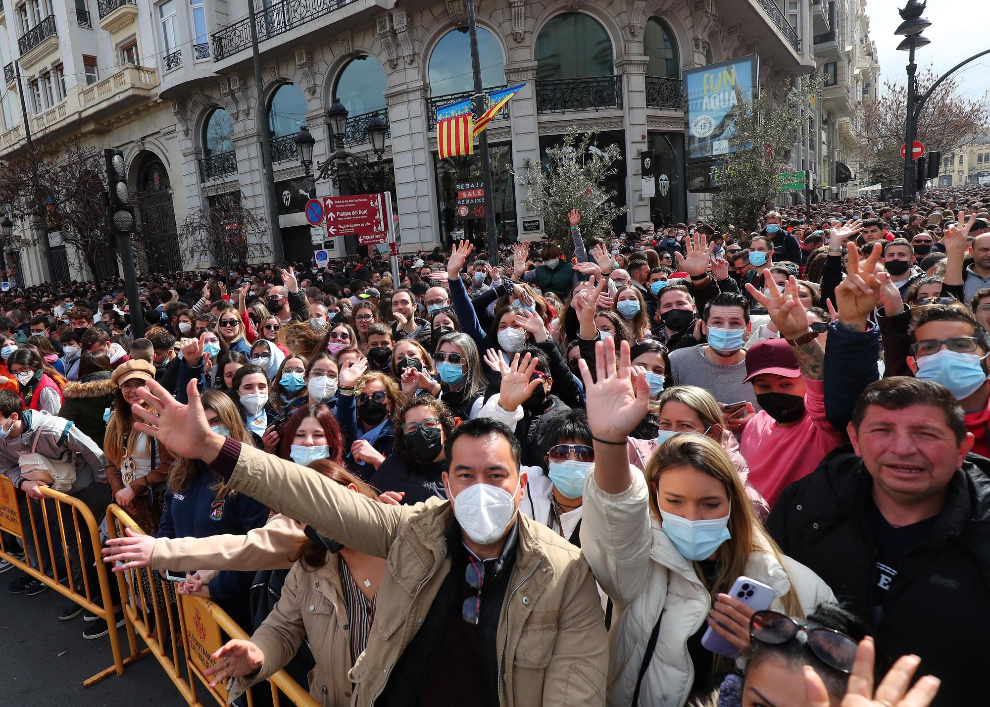 Búscate en la Mascletá del 27 de febrero